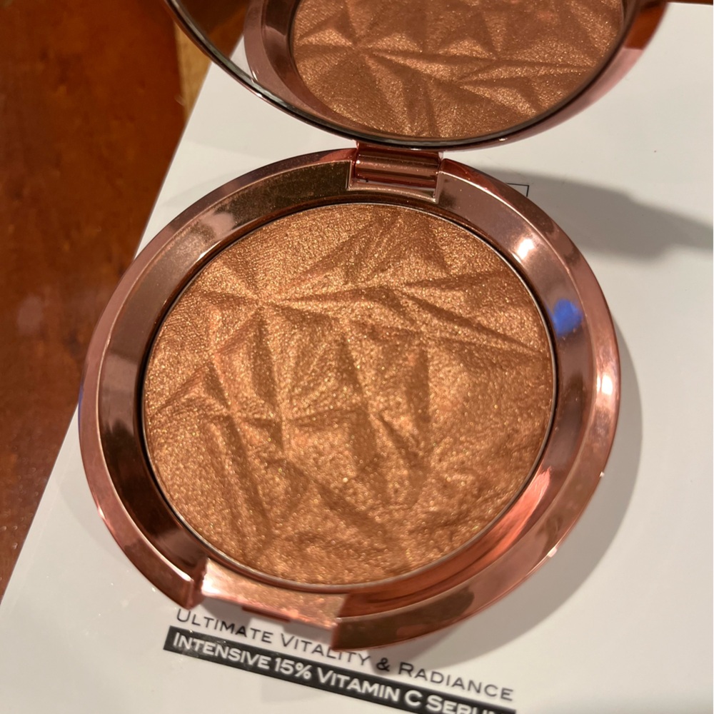 BECCA Shimmering Skin Perfector in Blushed Copper Limited Edition Discontinued